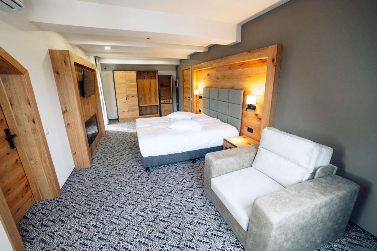 Popasul Domnesc- Resort& Spa- Voronet Vue Екстер'єр фото