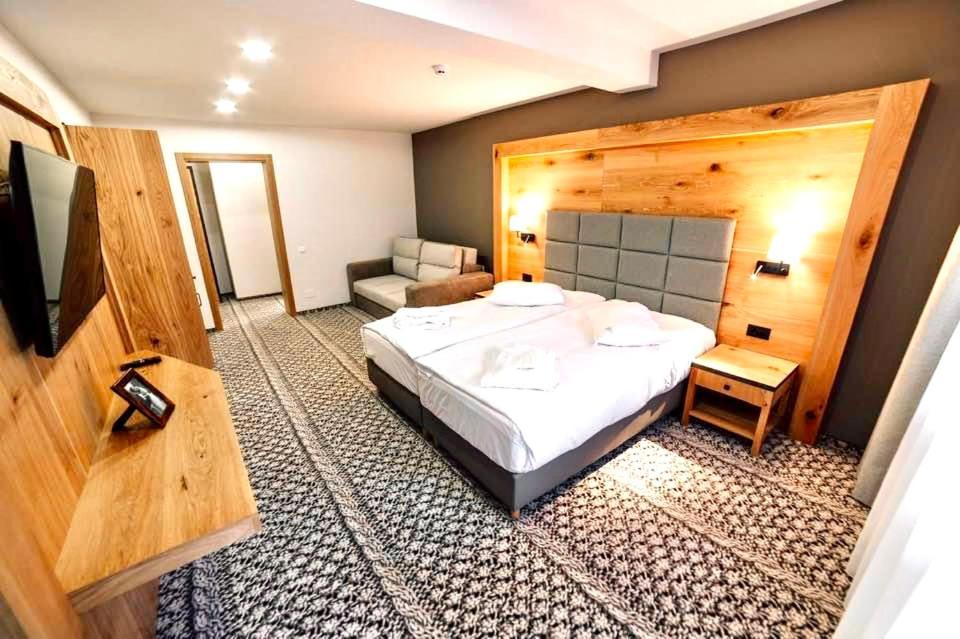 Popasul Domnesc- Resort& Spa- Voronet Vue Екстер'єр фото