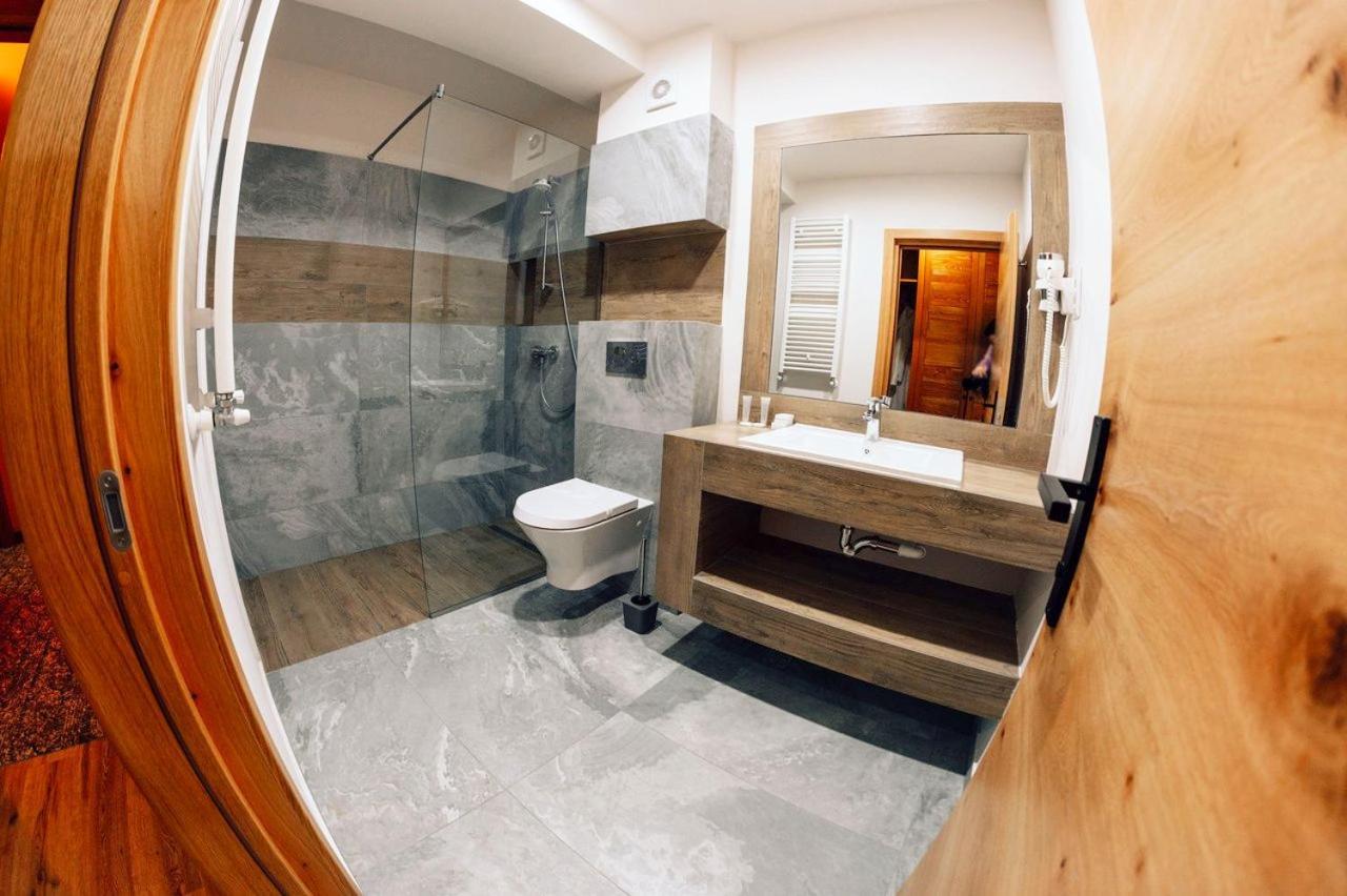 Popasul Domnesc- Resort& Spa- Voronet Vue Екстер'єр фото